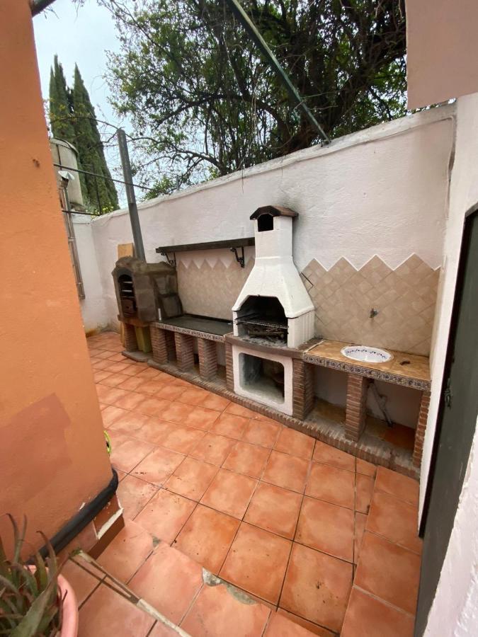 Villa Huetor , Piscina Y Barbacoa Privada Уэтор-Вега Экстерьер фото